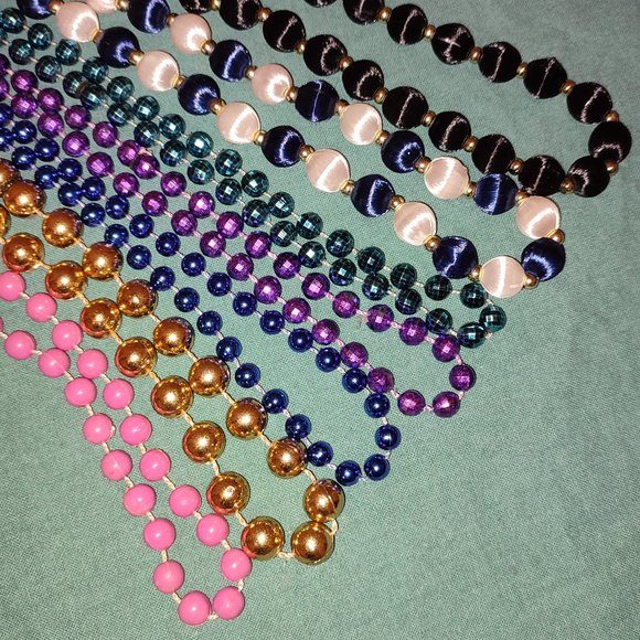 BUNDLE deal String Bead Necklaces 6 Pcs Various Lengths Beads crafting art Kids - Picture 1 of 10
